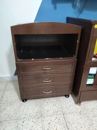 Lit bébé avec commode 