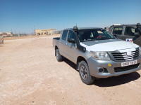 voitures-toyota-hilux-2015-legend-dc-4x4-el-meniaa-menia-algerie