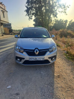 voitures-renault-symbol-2017-meftah-blida-algerie