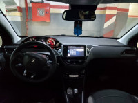 voitures-peugeot-208-2017-allure-facelift-hussein-dey-alger-algerie