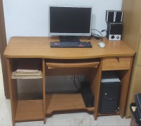 office-supplies-مكتب-من-الحطب-في-حالة-جيدة-mahelma-alger-algeria