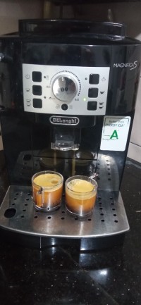 آلات-القهوة-cafetiere-delonghi-magnifica-s-وادي-غير-بجاية-الجزائر