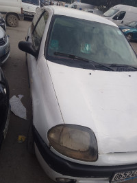 voitures-renault-clio-2-2001-dar-el-beida-alger-algerie