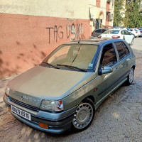 voitures-renault-clio-1-1992-baccarat-bab-ezzouar-alger-algerie