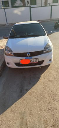 voitures-renault-clio-campus-2013-bey-ghazaouet-tlemcen-algerie