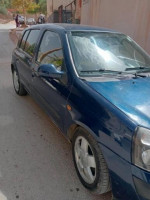 voitures-renault-clio-2-2002-saida-algerie