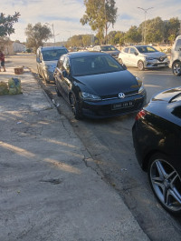 voitures-volkswagen-golf-7-2015-cup-es-senia-oran-algerie