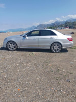 voitures-mercedes-classe-e-2011-guemar-el-oued-algerie