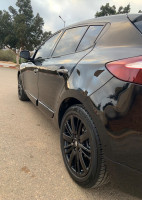 voitures-renault-megane-3-2015-gt-line-black-touch-tlemcen-algerie