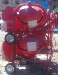 Bétonnière Electrique Tractable 260L