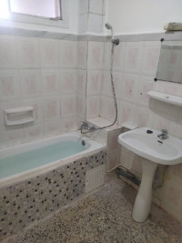 appartement-location-f3-alger-bab-ezzouar-algerie