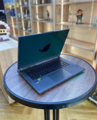 ASUS ROG Strix i9 13980HX RTX 4070