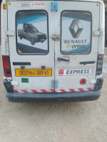 commerciale-renault-express-1989-sedrata-souk-ahras-algerie