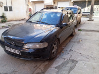 voitures-opel-vectra-2000-bouira-algerie