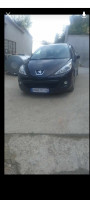 voitures-peugeot-207-2011-active-ait-khellili-tizi-ouzou-algerie