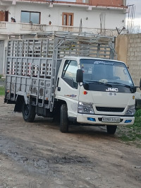 camion-jmc-1032-2013-azzaba-skikda-algerie