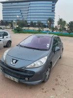 voitures-peugeot-207-2008-bouzareah-alger-algerie