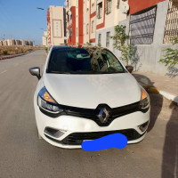 voitures-renault-clio-4-2018-gt-line-chelghoum-laid-mila-algerie