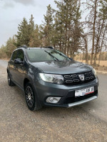 voitures-dacia-sandero-2018-stepway-privilege-sour-el-ghouzlane-bouira-algerie