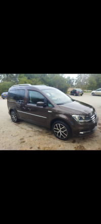 voitures-volkswagen-caddy-2017-highline-beni-amrane-boumerdes-algerie