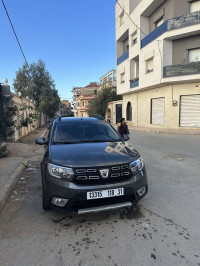 voitures-dacia-sandero-2018-stepway-privilege-bir-el-djir-oran-algerie