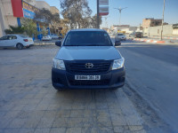 voitures-toyota-hilux-2015-legend-dc-4x2-el-oued-algerie