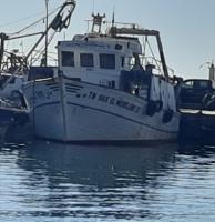 bateaux-barques-سفينة-صيد-batau-peche-chalutier-2010-tenes-chlef-algerie