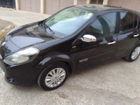 voitures-renault-clio-3-2009-medea-algerie