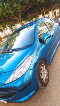 سيارات-peugeot-207-2007-premium-وهران-الجزائر