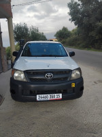 voitures-toyota-hilux-2008-tizi-ouzou-algerie