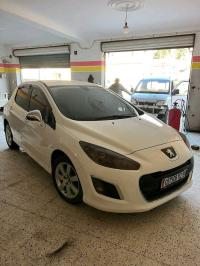 سيارات-peugeot-308-2012-ماوكلان-سطيف-الجزائر