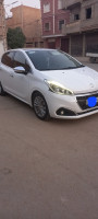 citadine-peugeot-208-2016-allure-facelift-saida-algerie