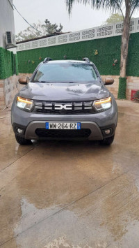 voitures-dacia-duster-2024-gold-bordj-el-kiffan-alger-algerie