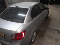 voitures-kia-rio-5-portes-2012-medea-algerie