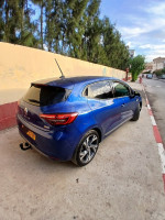 voitures-renault-clio-5-rsline-2023-beni-mered-blida-algerie