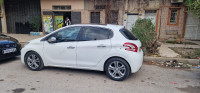 citadine-peugeot-208-2015-allure-khenchela-algerie