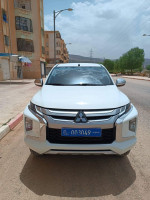 pickup-mitsubishi-l200-2022-doube-cabine-evolution-batna-algerie