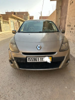 voitures-renault-clio-3-2011-barika-batna-algerie