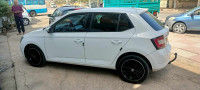 voitures-skoda-fabia-2015-algerie