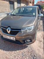 berline-renault-symbol-2017-made-in-bladi-ain-defla-algerie