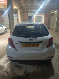 voitures-toyota-yaris-2014-hydra-alger-algerie