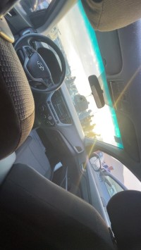 سيارات-hyundai-accent-rb-4-portes-2019-بجاية-الجزائر