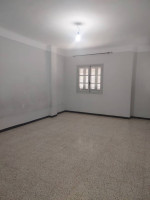 appartement-location-f4-alger-baba-hassen-algerie