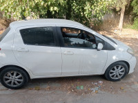 voitures-toyota-yaris-2012-rouiba-alger-algerie