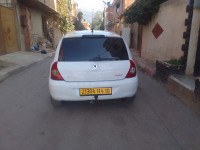 voitures-renault-clio-campus-2014-lakhdaria-bouira-algerie