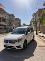 voitures-volkswagen-caddy-2019-hight-edition-constantine-algerie