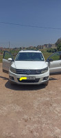 tout-terrain-suv-volkswagen-tiguan-2014-boumerdes-algerie