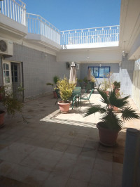 appartement-location-f8-constantine-algerie