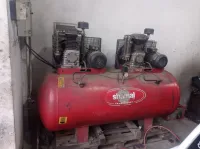Compresseur 1000L 