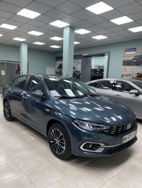 voitures-fiat-tipo-sedan-2024-life-blida-algerie